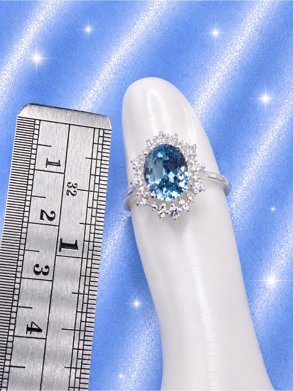 Swarovski Light Sapphire Blue Statement Ring with Clear Crystals Size 8 Silver - Picture 7 of 10